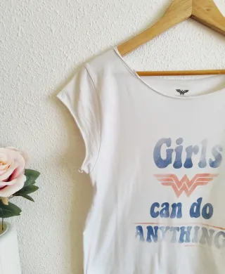 Lote camiseta L y joyería