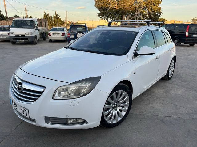 Opel Insignia 2011
