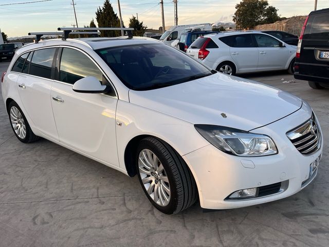 Opel Insignia 2011