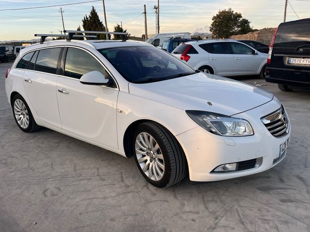 Opel Insignia 2011