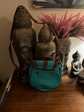 Bolso bandolera con flecos