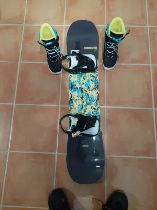 Tabla y Botas Snowboard ENDZONE