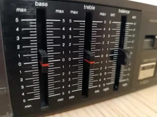 Amplificador Technics SU-Z200S