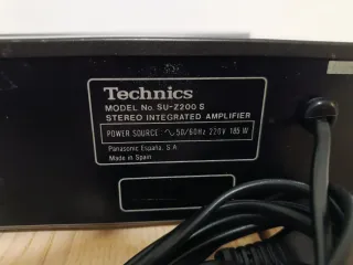 Amplificador Technics SU-Z200S