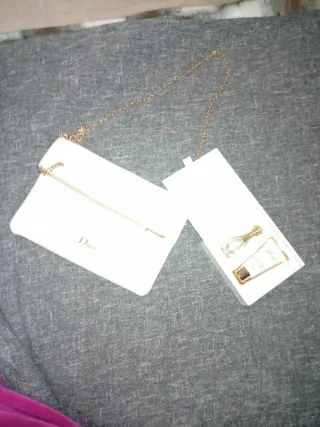 Bolso  Blanco y Dorado