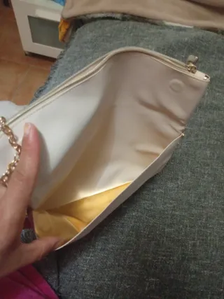 Bolso  Blanco y Dorado