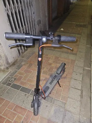 Patín eléctrico ducati evo pro 1