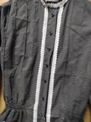 Conjunto Falda y Blusa Baserri hombro 42 falda 86