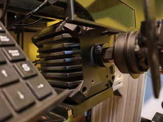 Fanatec Base + Aro + Pedales