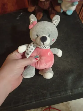 Lote 4 peluches pequeños: panda, conejo, mono, gat