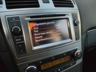 Toyota Avensis 1.8 VVT-I Advance ¡¡101.610km¡¡