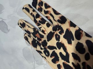 Guantes animal print Gloria Galende