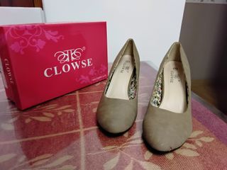 Zapatos de tacón CLOWSE beige