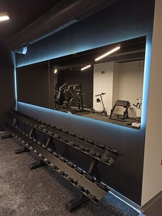 Montador de cristales y carpintería de aluminio