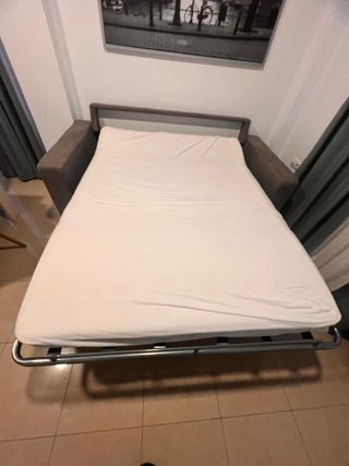 Sofá cama apertura italiana gris. Modelo EVA