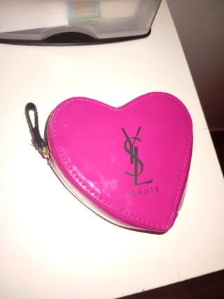 Monedero Corazón Yves Saint Laurent Rosa