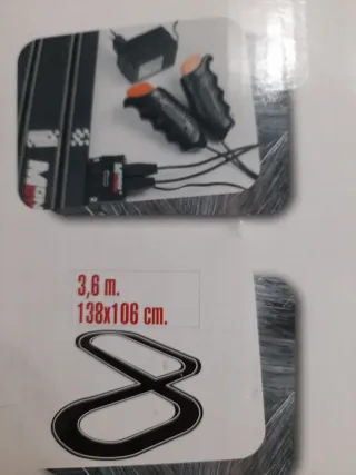 Circuito Coches Eléctricos Mondo con 6 Coches