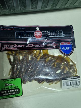 Pitch & Strike Zelus Craw 4.8 Cangrejo Señuelo