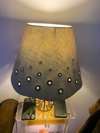 Lámpara de mesa tela y metal
