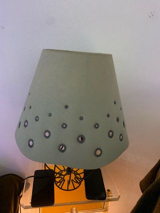 Lámpara de mesa tela y metal