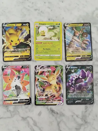 42 cartas Pokémon