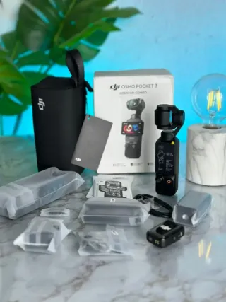 DJI Osmo Pocket 3 Creator Combo