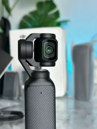 DJI Osmo Pocket 3 Creator Combo