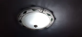 Plafoniera vetro e ferro battuto decorata