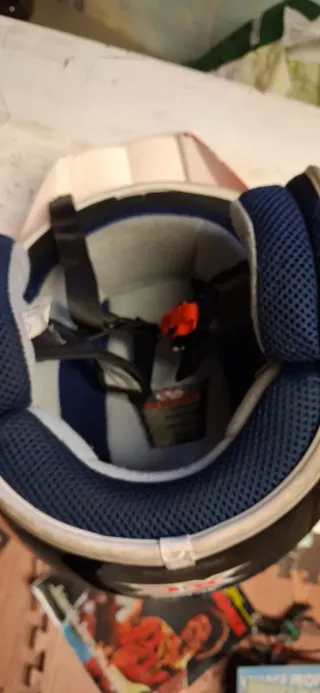 Casco Montesa Rojo y Blanco talla 56