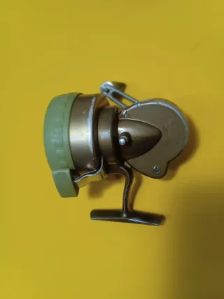 Carrete pesca CRACK 400 CONTACT