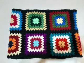 Bufanda de ganchillo multicolor