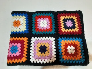 Bufanda de ganchillo multicolor