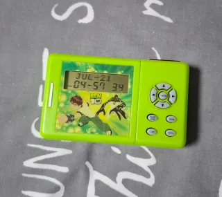 Juego Electrónico Ben 10