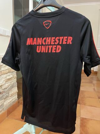 Camiseta Manchester United Nike Negra Roja
