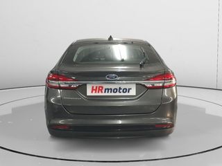 Ford Mondeo Titanium