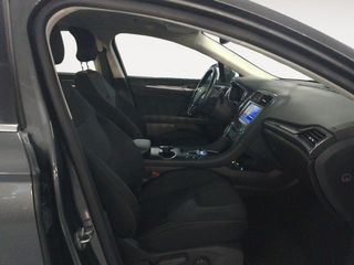 Ford Mondeo Titanium