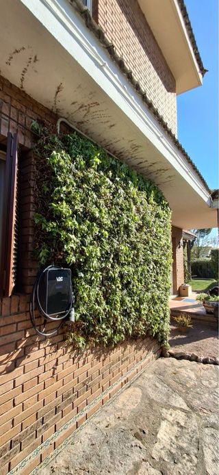 Electricista cargadores coche eléctrico