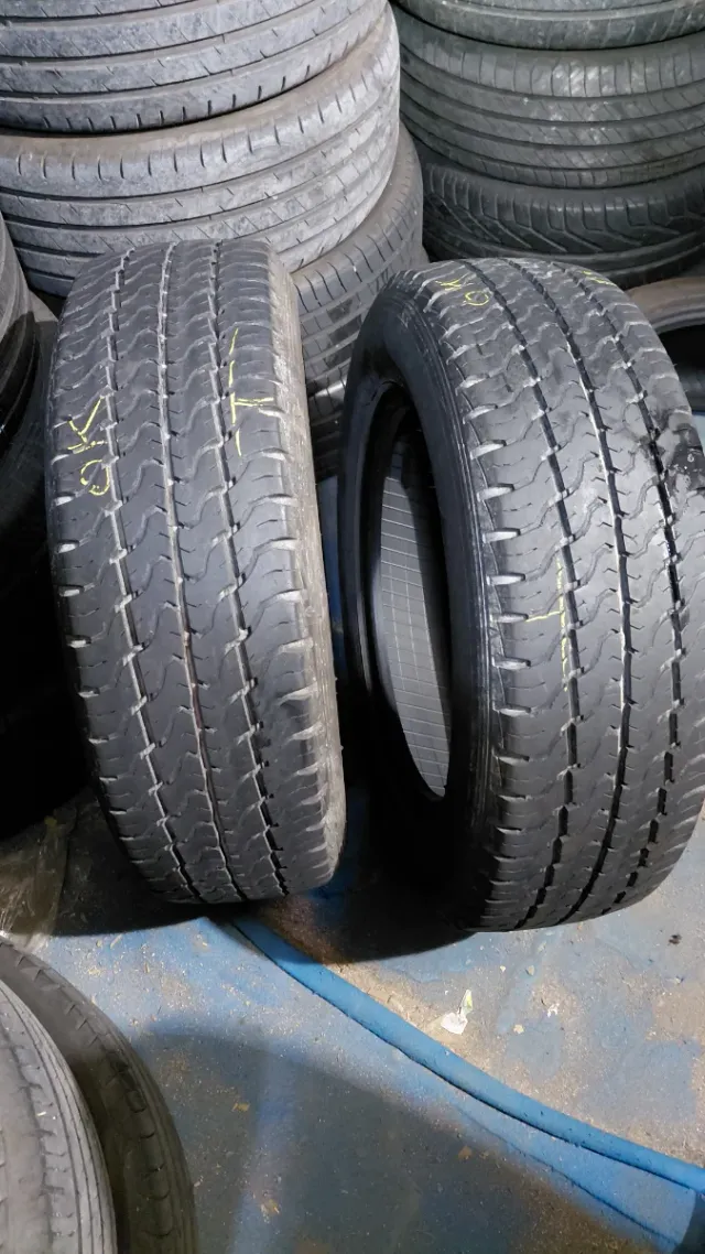 Neumático 205/65/16