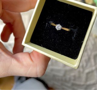 Anillo de oro de 9kt