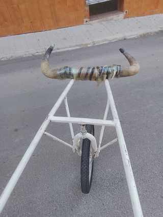 Carretón para jugar a toros