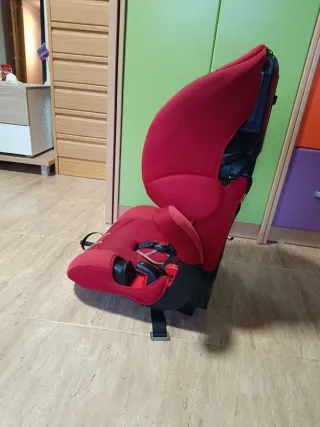 Silla coche Safety 1st roja Grupo 1 / 2/ 3