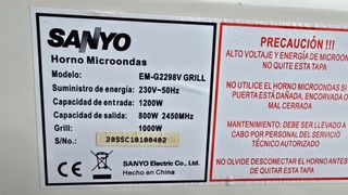 Microondas SANYO Grill EM-G2298V
