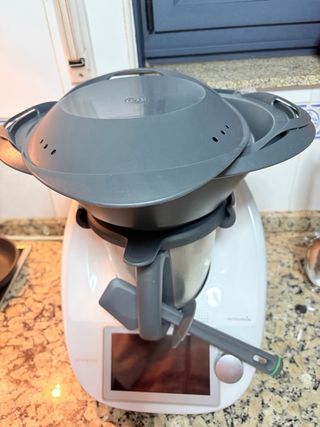 ¡OFERTA! Thermomix TM6 semi-nueva,  **NEGOCIABLE**