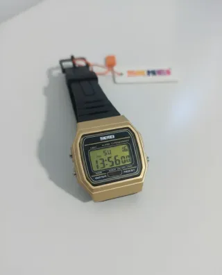 Reloj SKMEI Digital Dorado y Negro