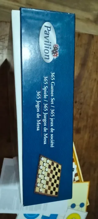 Juego de mesa 365 Juegos Pavilion