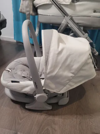 Carro Bebé Bebecar de cuero con capazo, maxicosy