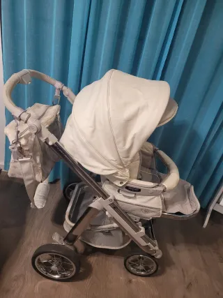 Carro Bebé Bebecar de cuero con capazo, maxicosy