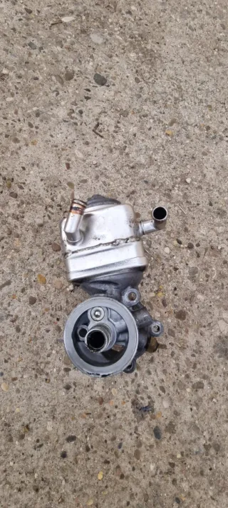 Refrijerador dor de aceite Nissan Patrol Y60 GR