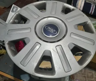 Tapacubos Ford 16 Pulgadas