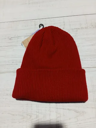 Berretto Patagonia Bordeaux - prezzo finale non riducibile